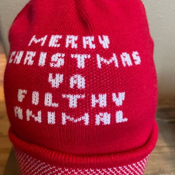 Home Alone Merry Christmas Ya Filthy Animal Adult Knit Pom Hat - Picture 5 of 11